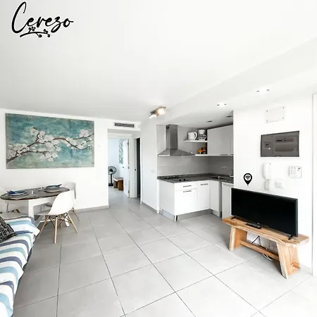 Apartmán B-rent Sun Cerezo Pool