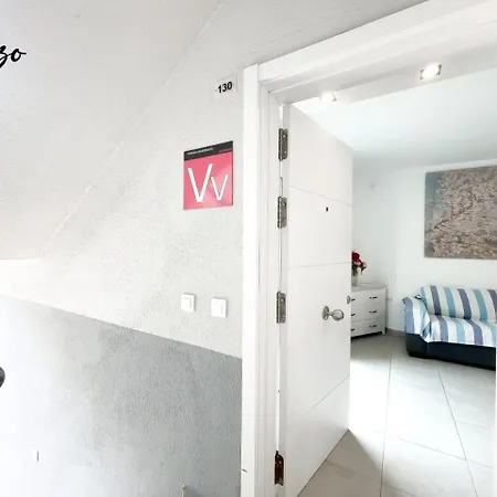 B-rent Sun Cerezo Pool Apartment *