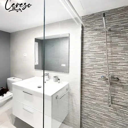 B-rent Sun Cerezo Pool Corralejo